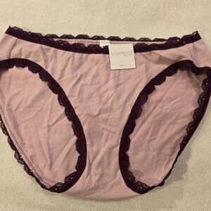 b. tempt'd Bikini M MED Inspired Eyelet Hi Leg Brief Panty Wacoal B Tempted NWT